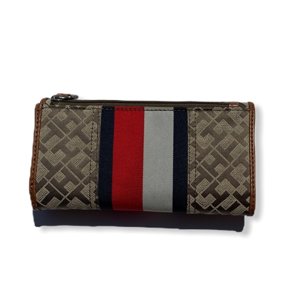 TOMMY HILFIGER Women's Signature Wallet/Clutch - Picture 2 of 4